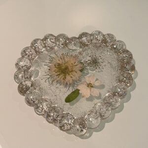 Vide poche coeur fleur