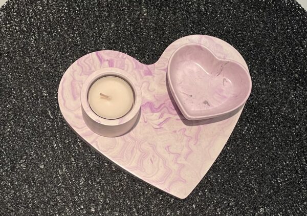 Ensemble 3 pièces plateau coeur ,vide poche coeur et bougeoir